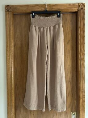 Amazon Wide Leg Smocked Waist Pants - Camel color- Large